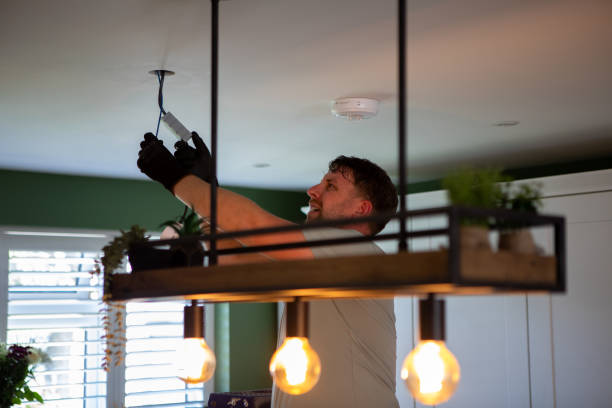 Best Electrical Installation Contractor  in Country Club Hls, IL