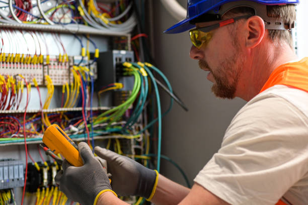  Country Club Hls, IL Electrician Pros